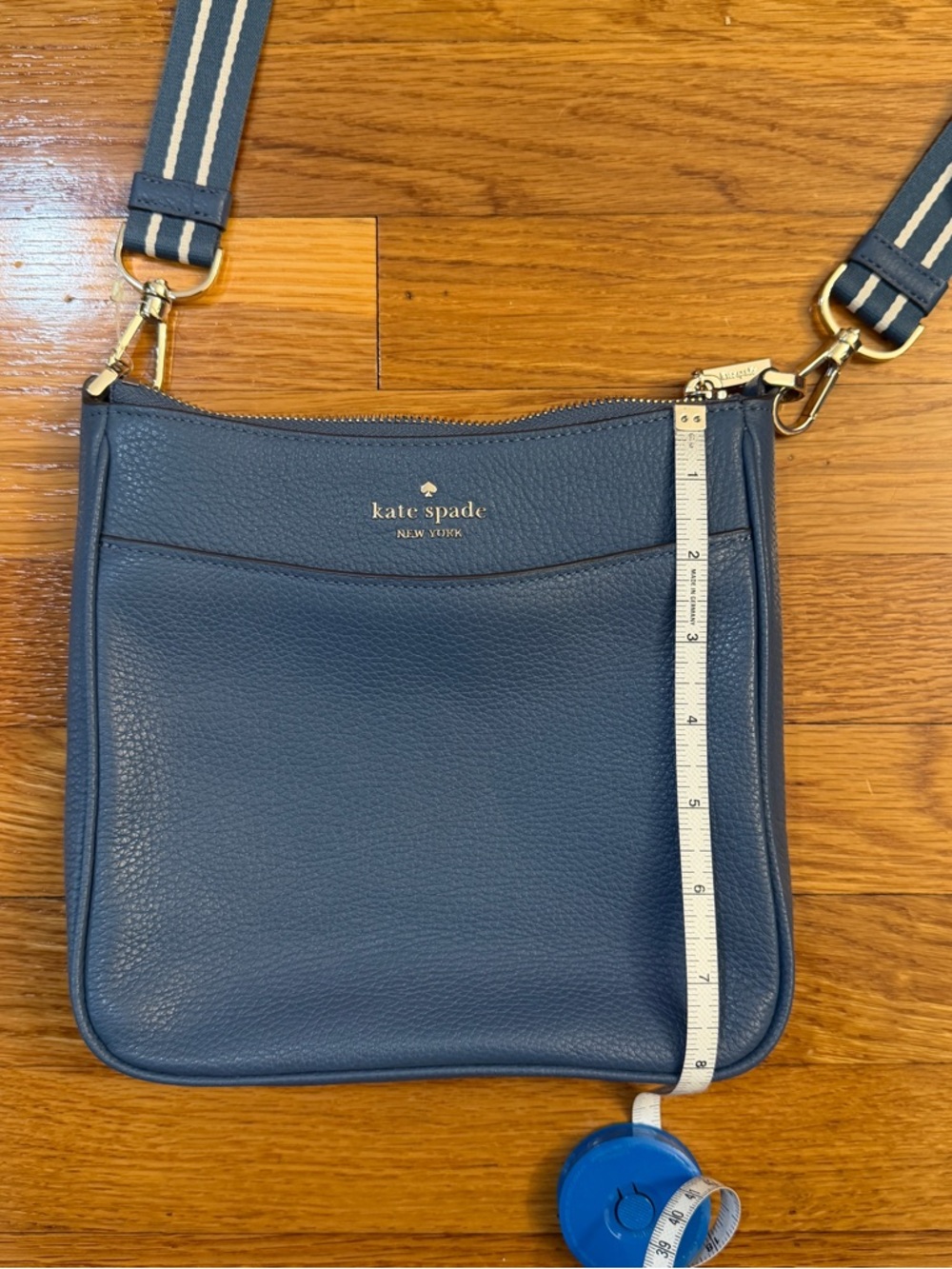 Kate Spade New York Rosie Medium Swingpack Crossbody Blue Pebbled Leather - NWOT - Picture 4 of 9